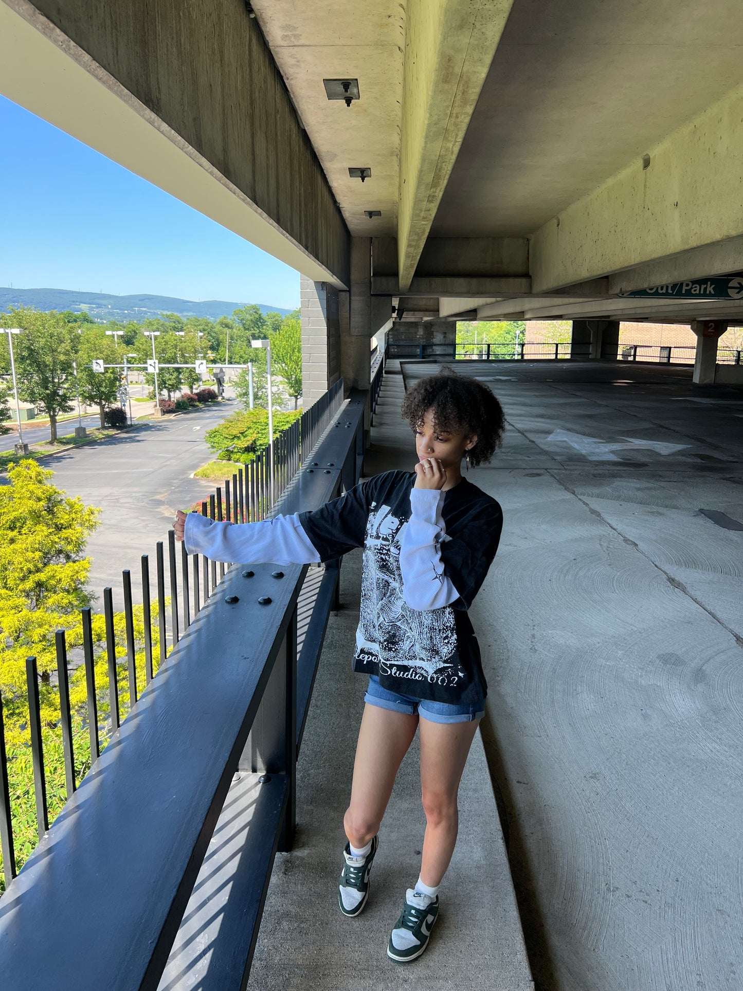 Boxy oversized double layer Tee|